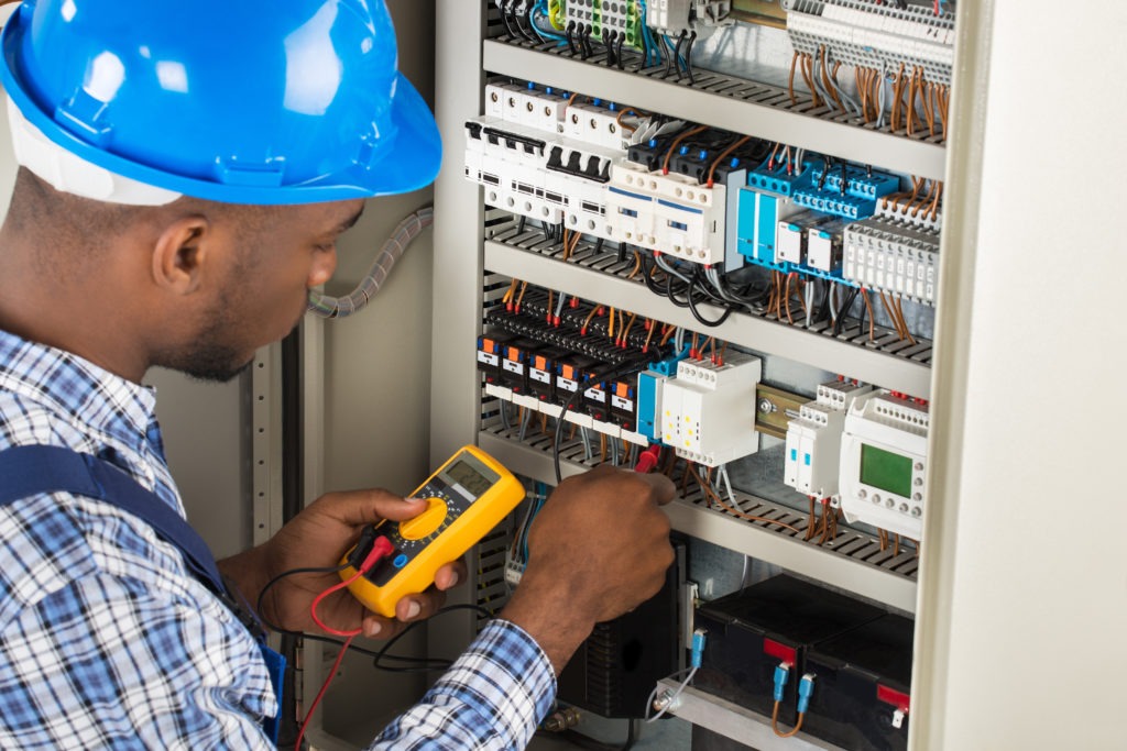 2TEP(Tout Travaux d'Electricité et de Plomberie)